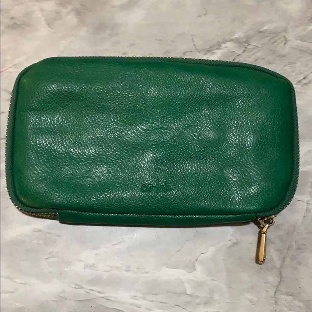 COLAB • Green Wallet w/ Royal Blue Interior
